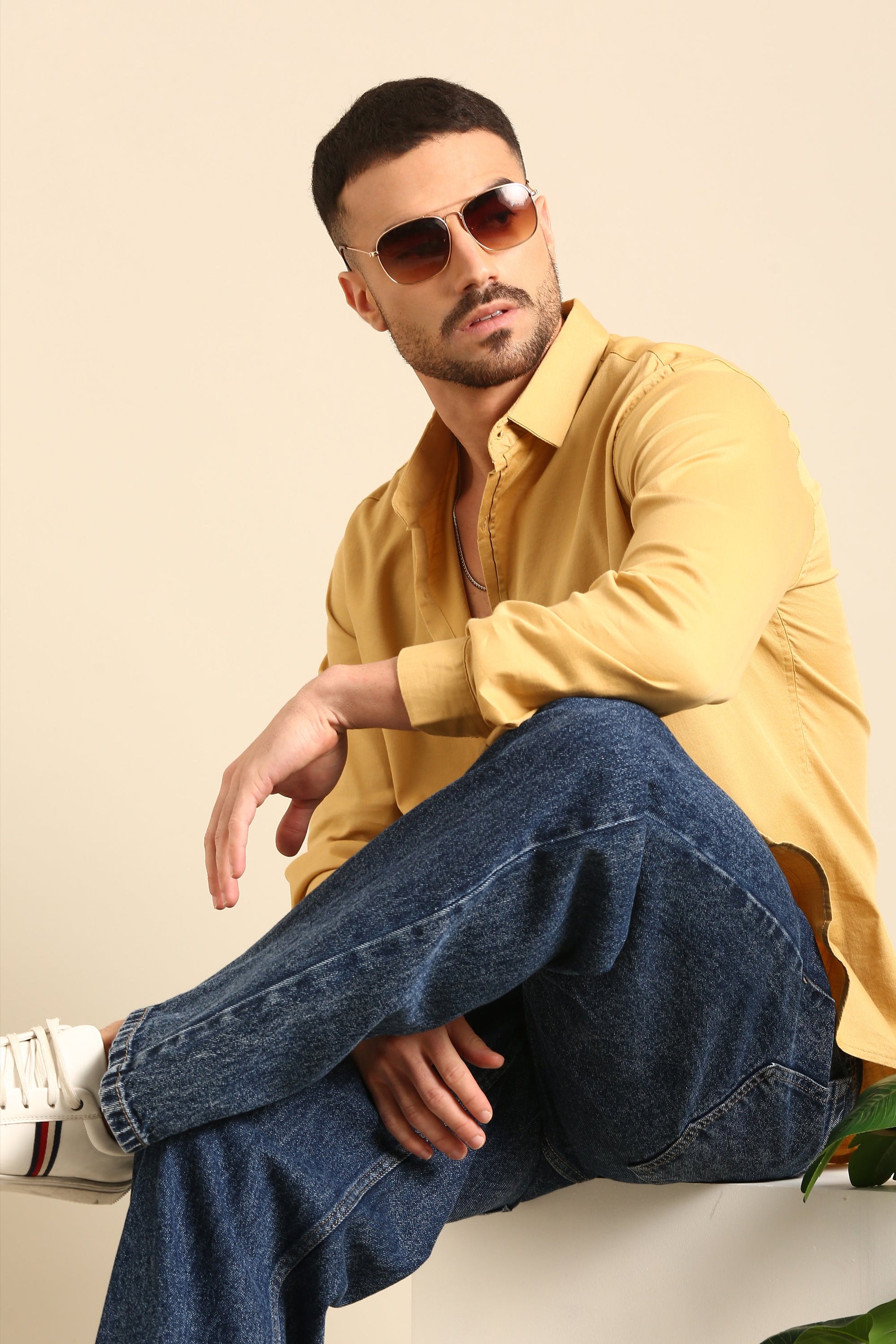 Men'S Solid Amber Full-Sleeve Viscose Lycra Shirt