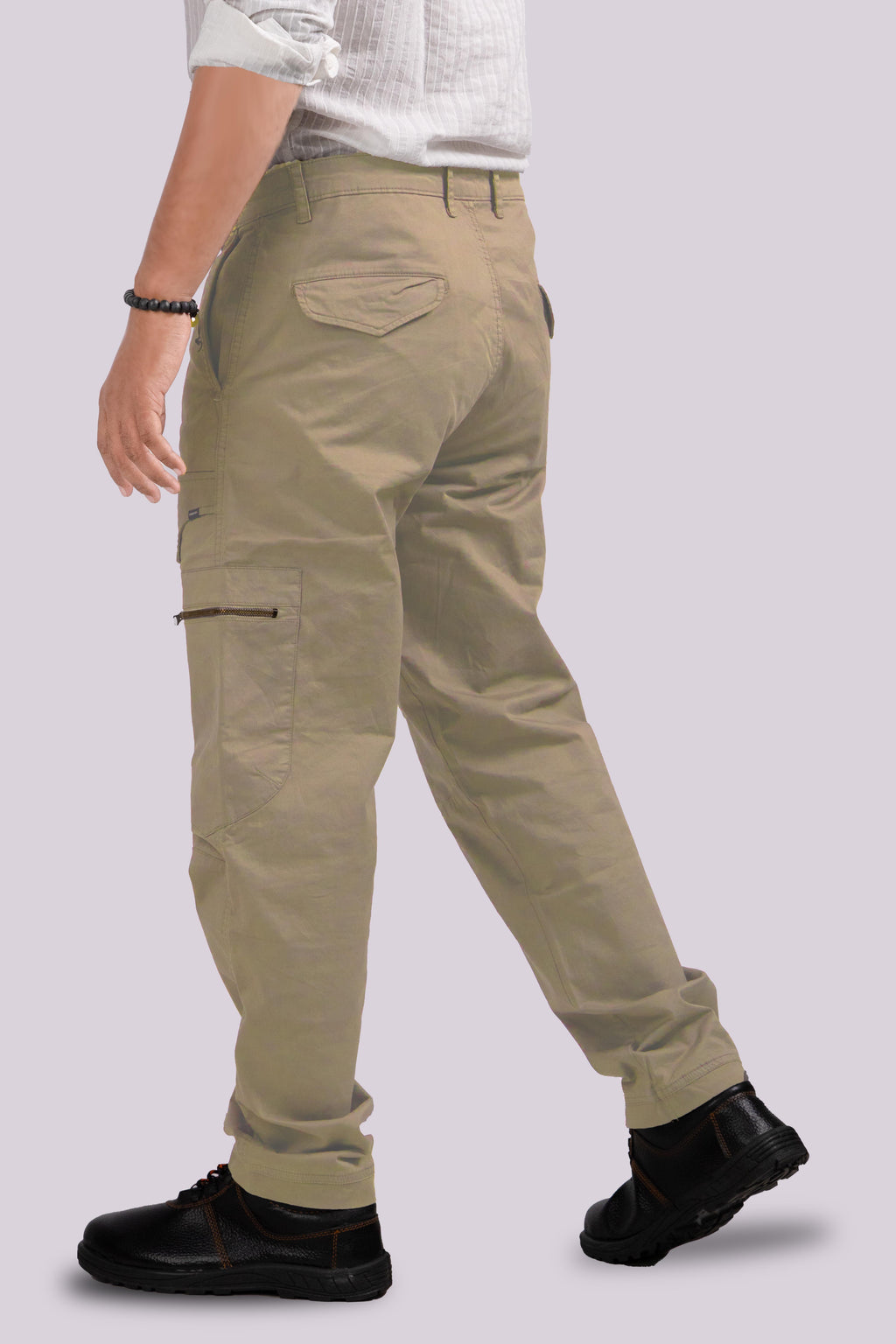 Men's Relaxed-Fit Khaki Cargo Pants